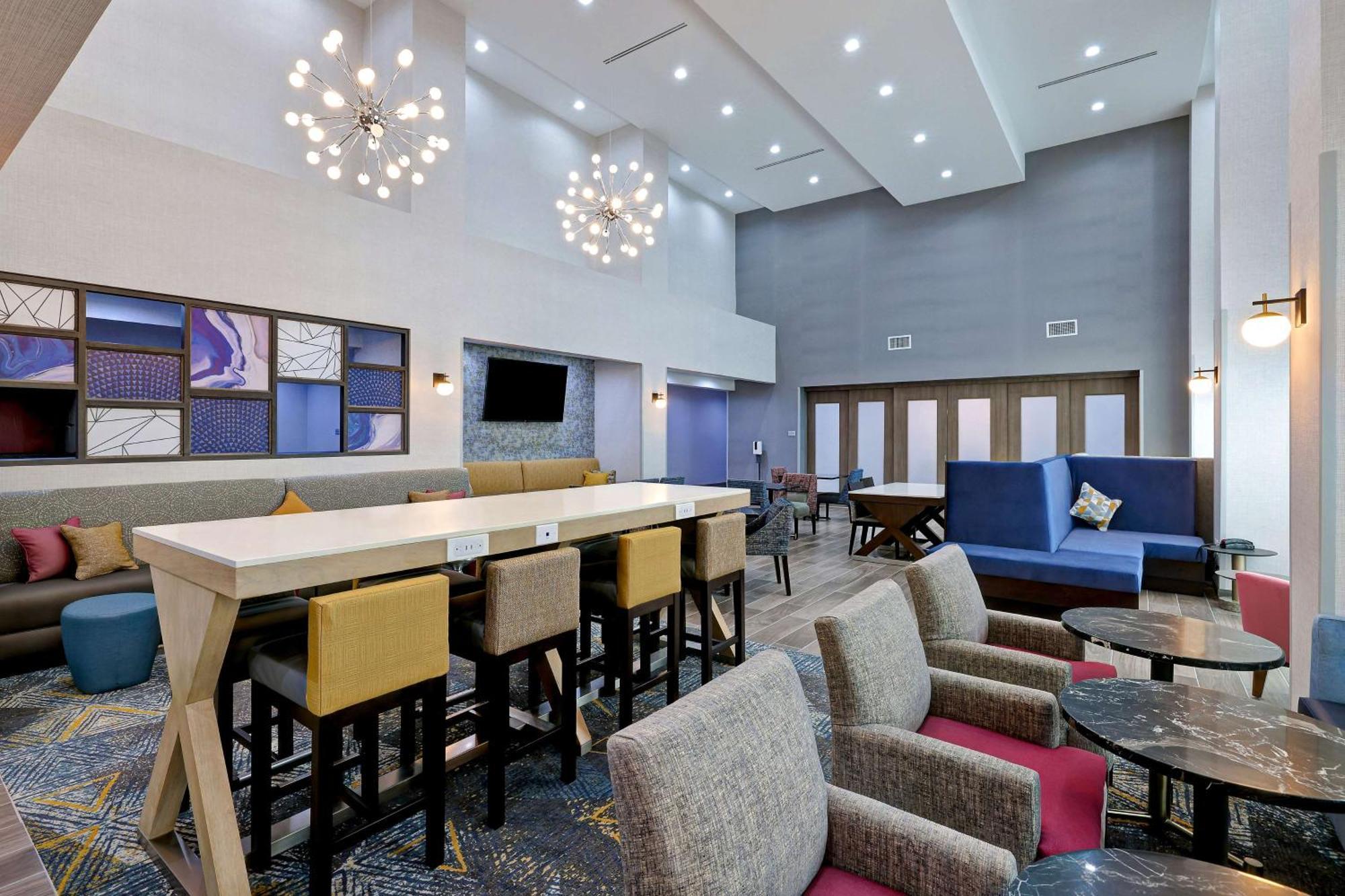 Hampton Inn & Suites Houston East Beltway 8, Tx Cloverleaf Exterior photo